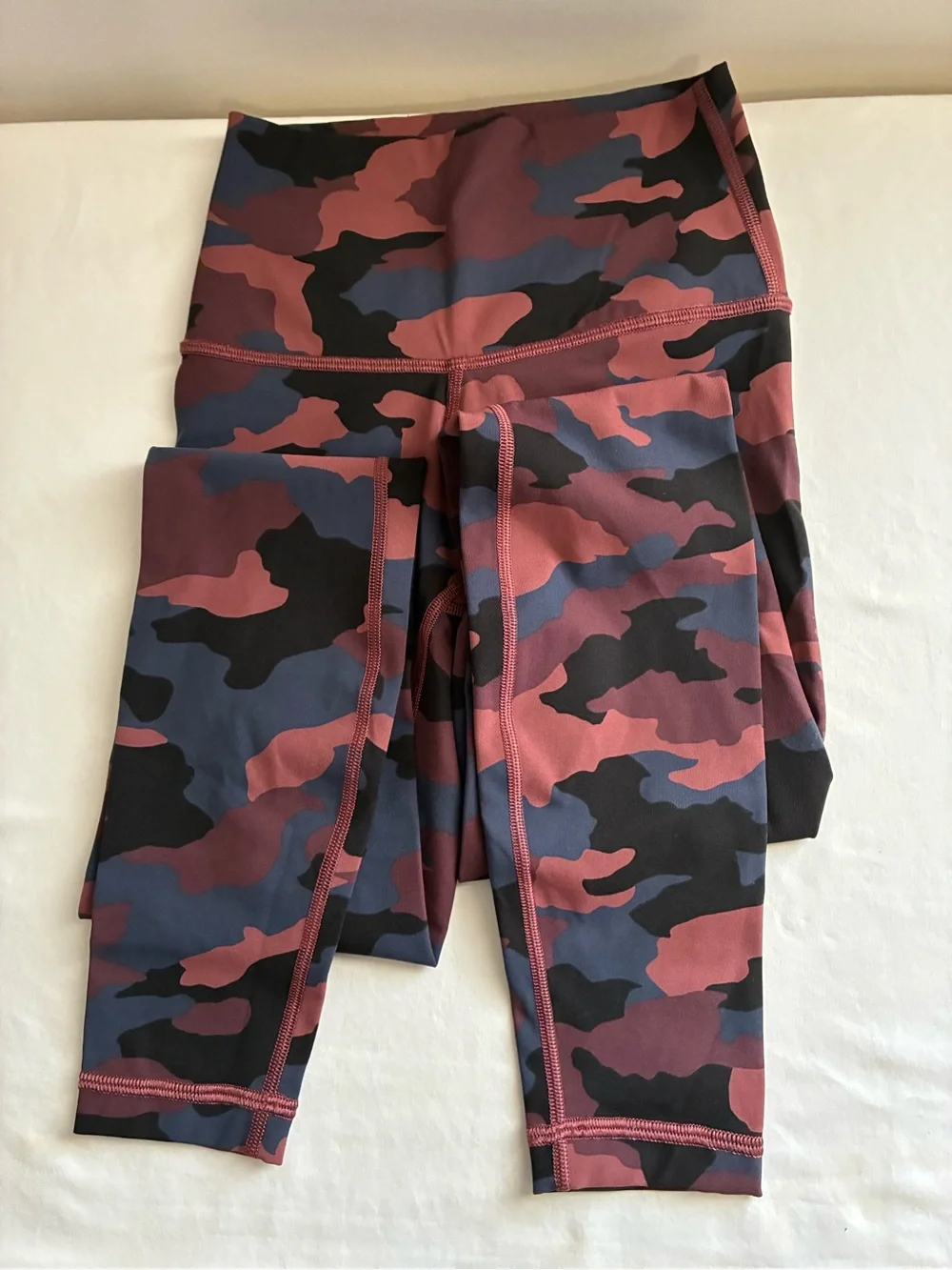 Lululemon Women’s Camo Wunder Under Leggings SZ 0